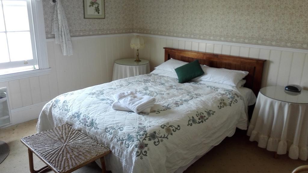 Hillview House Launceston Bed & Breakfast Phòng bức ảnh